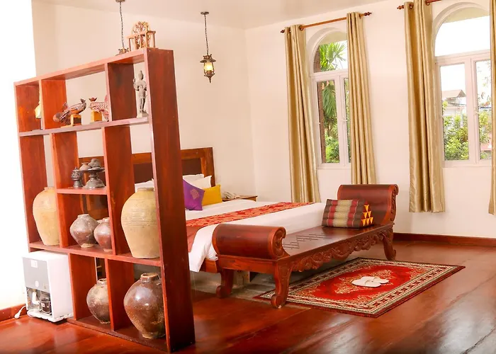 ホテル Sambath Reach D' Angkor シェムリアップ