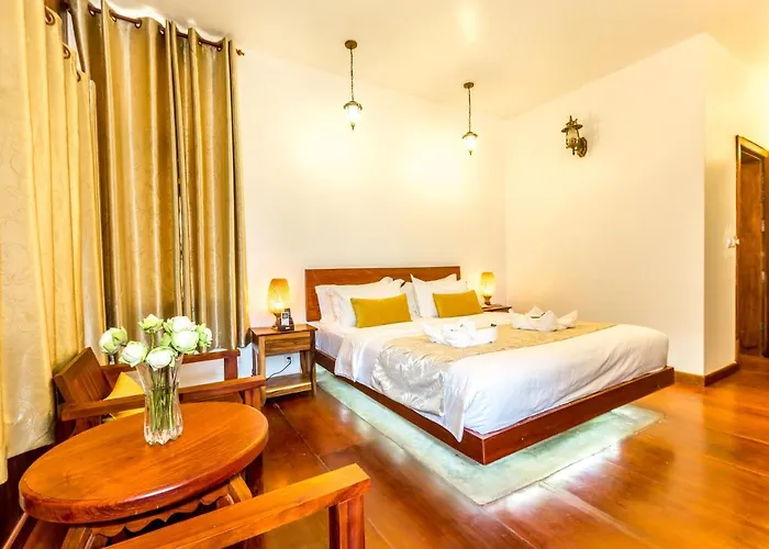 ホテル Sambath Reach D' Angkor シェムリアップ