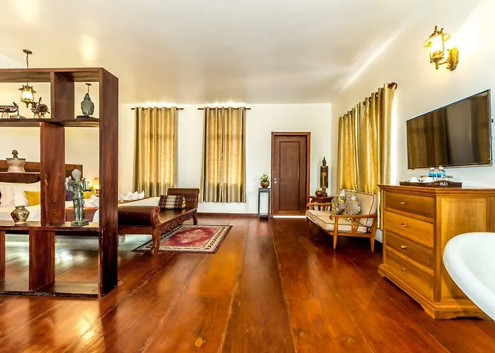 Sambath Reach D' Angkor 4*