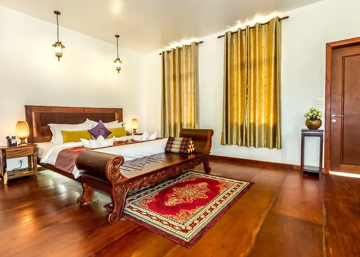 Sambath Reach D' Angkor シェムリアップ