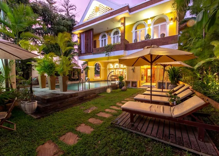 Sambath Reach D' Angkor シェムリアップ
