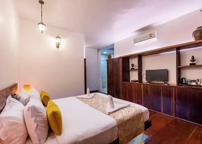 Sambath Reach D' Angkor シェムリアップ